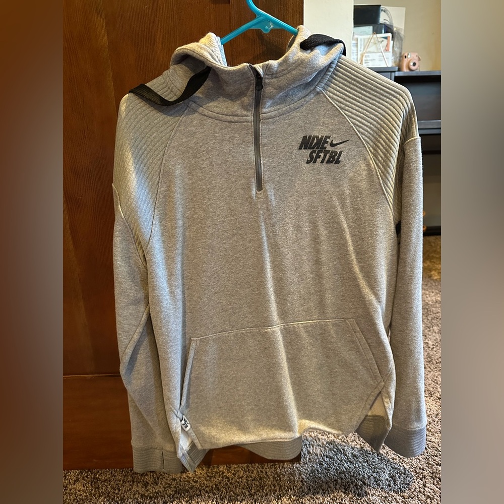 Women’s nike softball Heather Gray Quarter-Zip Sweatshirt